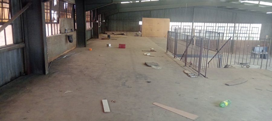 To Let commercial Property for Rent in Ophirton Gauteng