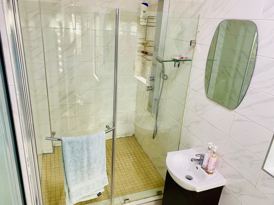 5 Bedroom Property for Sale in Valley View Estate Gauteng