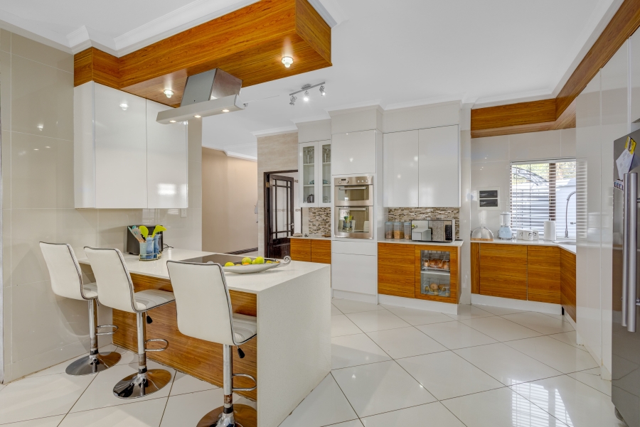 5 Bedroom Property for Sale in Valley View Estate Gauteng