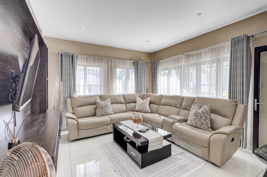 5 Bedroom Property for Sale in Valley View Estate Gauteng