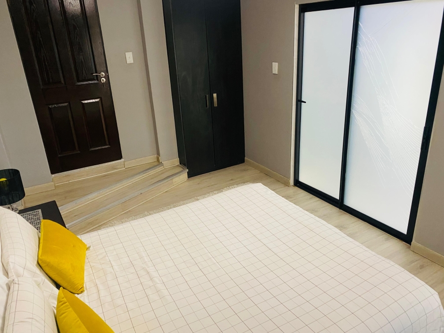 5 Bedroom Property for Sale in Valley View Estate Gauteng