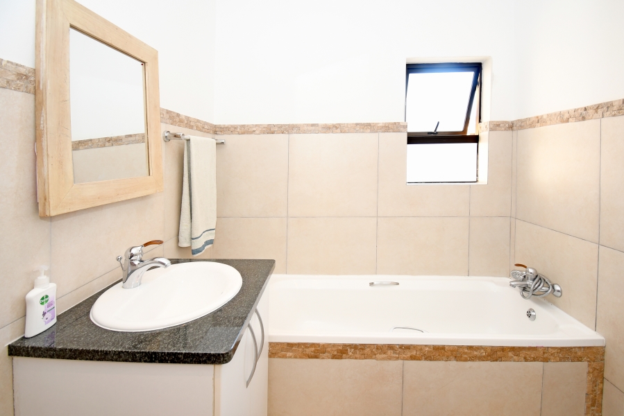 4 Bedroom Property for Sale in Kyalami Gauteng