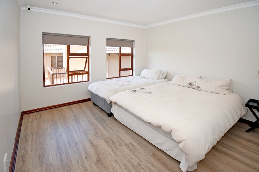 4 Bedroom Property for Sale in Kyalami Gauteng