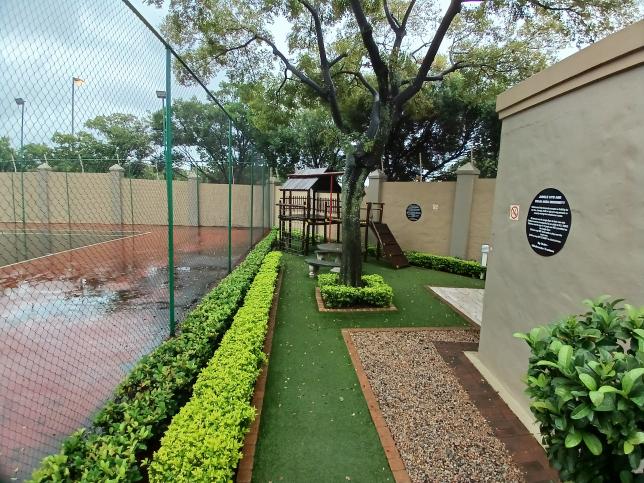 2 Bedroom Property for Sale in Lonehill Gauteng