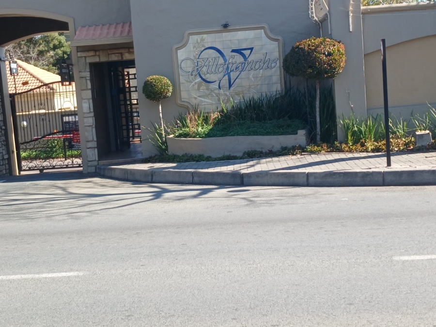2 Bedroom Property for Sale in Lonehill Gauteng