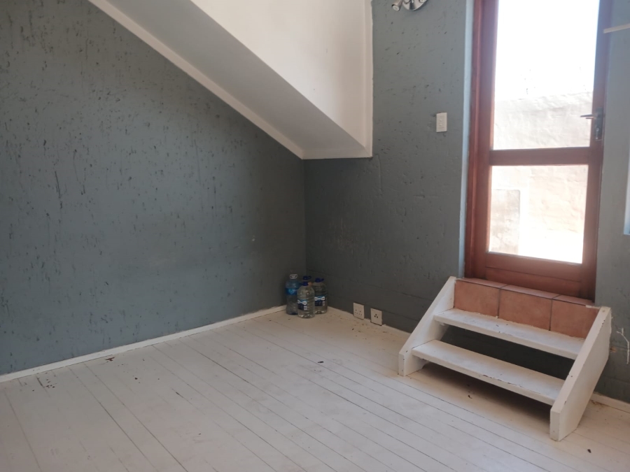 2 Bedroom Property for Sale in Lonehill Gauteng