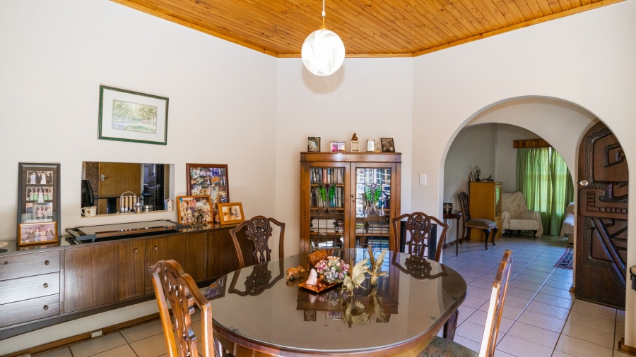 5 Bedroom Property for Sale in Irene Proper Security Estate Gauteng