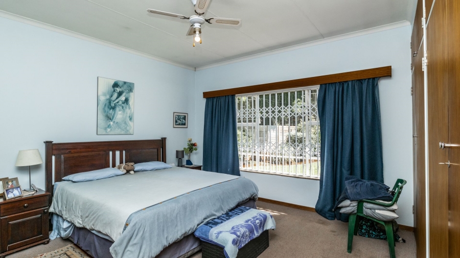5 Bedroom Property for Sale in Irene Proper Security Estate Gauteng
