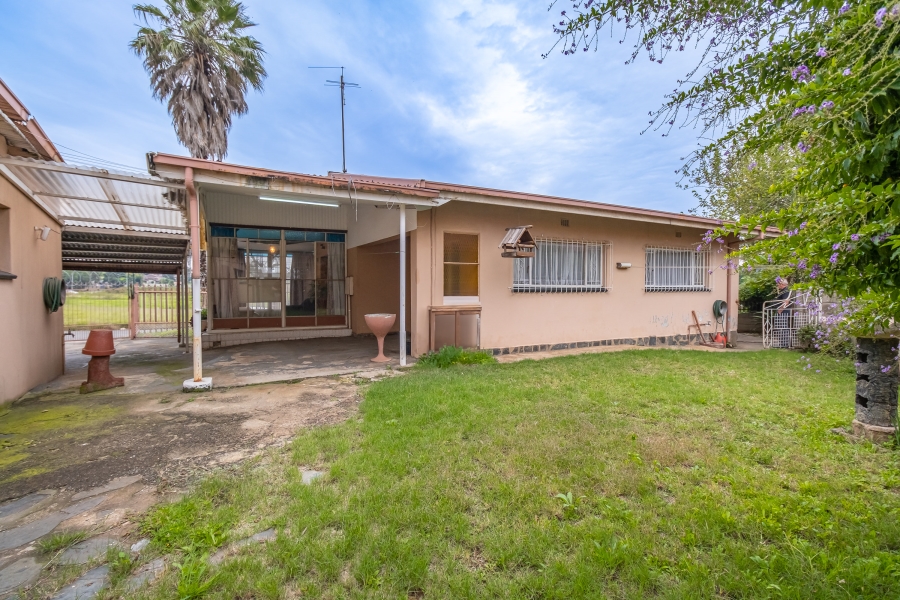 3 Bedroom Property for Sale in Quellerie Park Gauteng