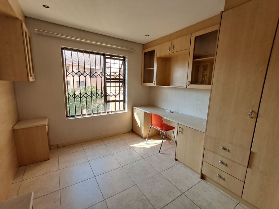 3 Bedroom Property for Sale in Bedford Gardens Gauteng