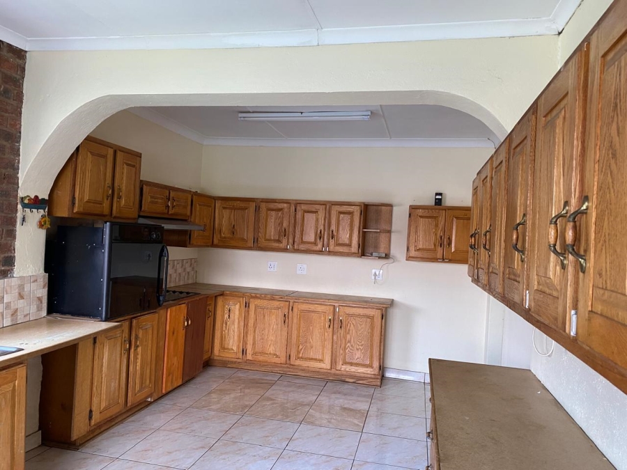 4 Bedroom Property for Sale in Birch Acres Gauteng
