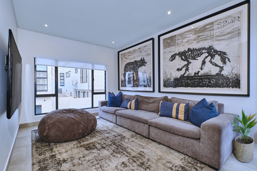 4 Bedroom Property for Sale in Sandhurst Gauteng