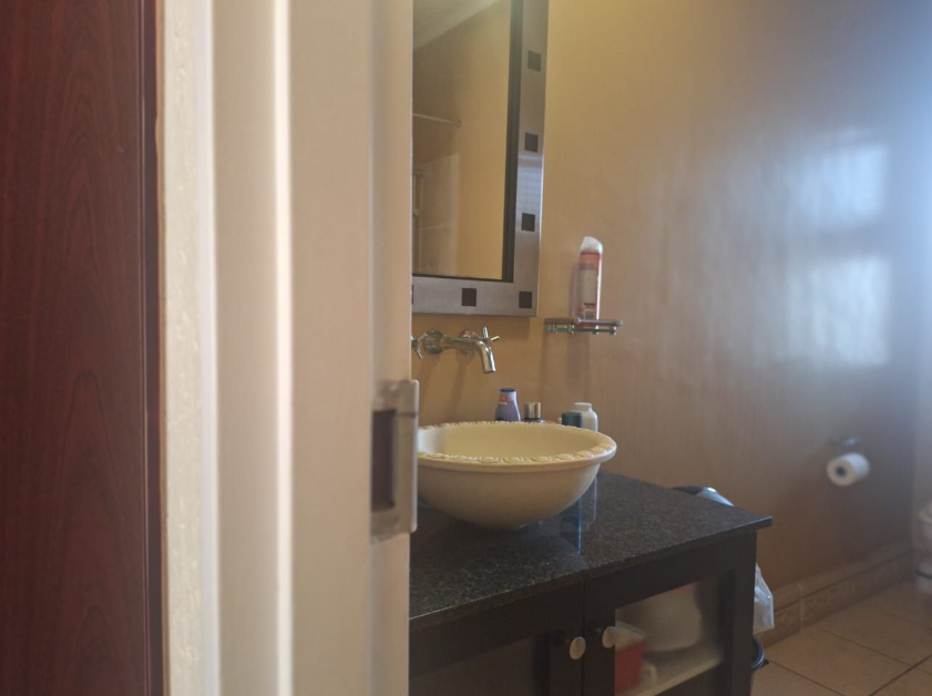2 Bedroom Property for Sale in Houghton Estate Gauteng
