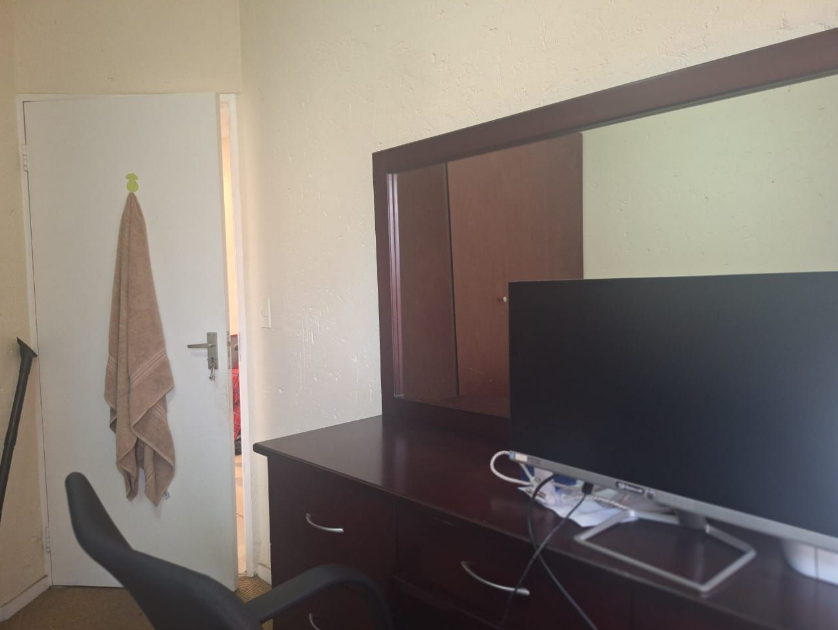 2 Bedroom Property for Sale in Houghton Estate Gauteng