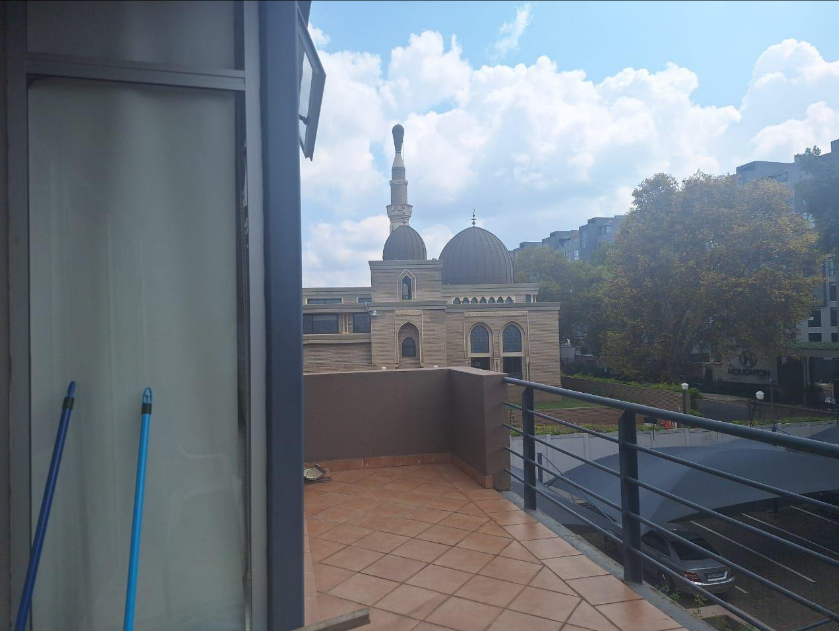 2 Bedroom Property for Sale in Houghton Estate Gauteng