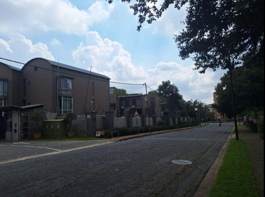 2 Bedroom Property for Sale in Houghton Estate Gauteng