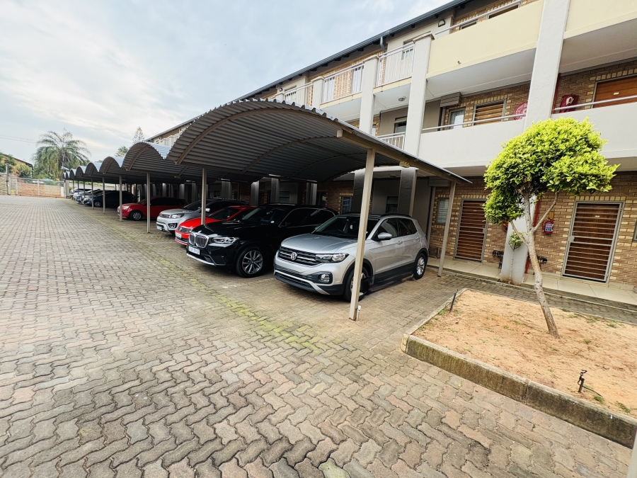 2 Bedroom Property for Sale in Pretoria North Gauteng
