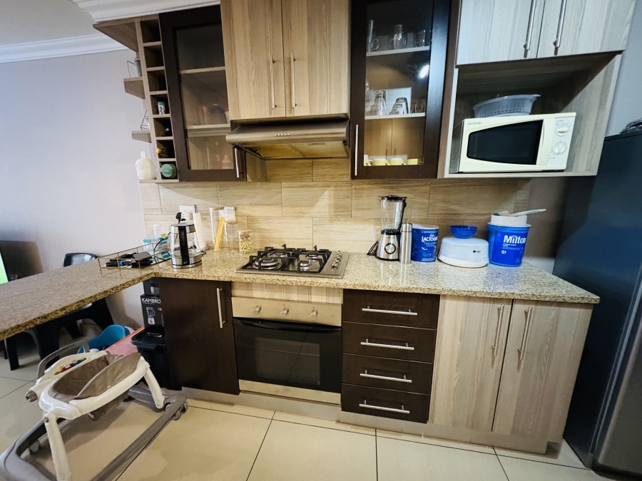 2 Bedroom Property for Sale in Pretoria North Gauteng