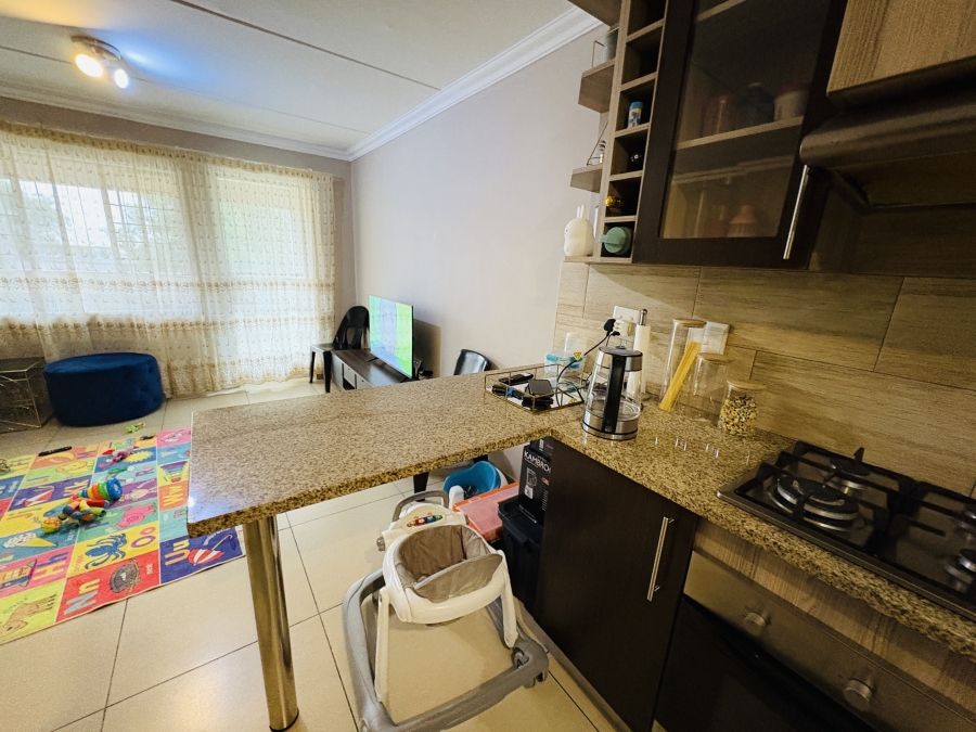 2 Bedroom Property for Sale in Pretoria North Gauteng