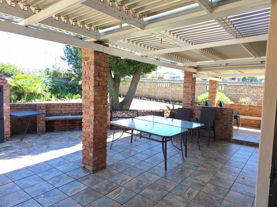 4 Bedroom Property for Sale in Eastleigh Gauteng