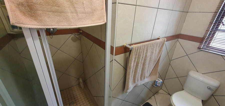 3 Bedroom Property for Sale in New Market Park Gauteng