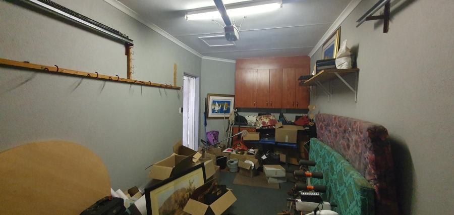 3 Bedroom Property for Sale in New Market Park Gauteng