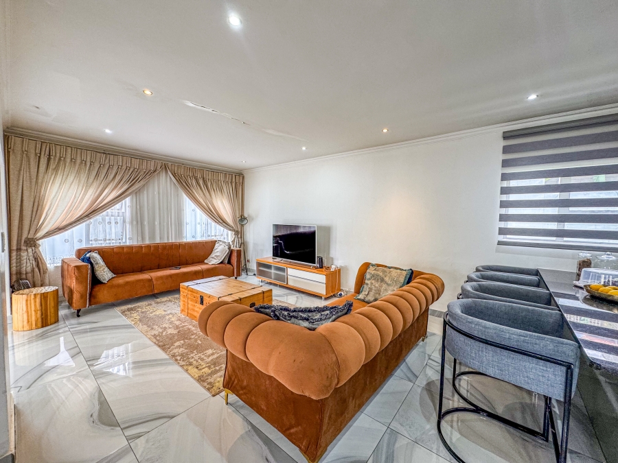 4 Bedroom Property for Sale in Willow Acres Gauteng