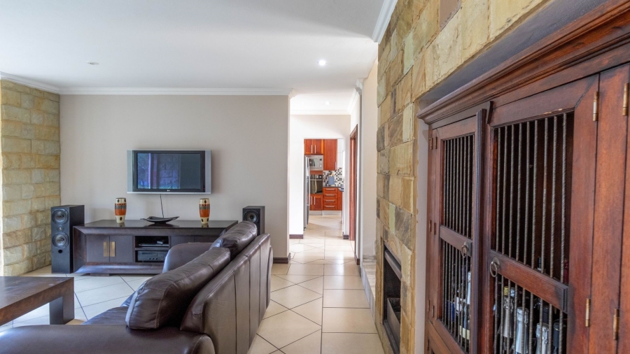 5 Bedroom Property for Sale in Irene Farm Villages Gauteng