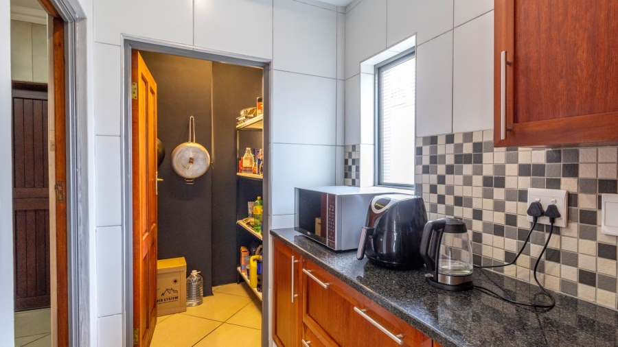 5 Bedroom Property for Sale in Irene Farm Villages Gauteng