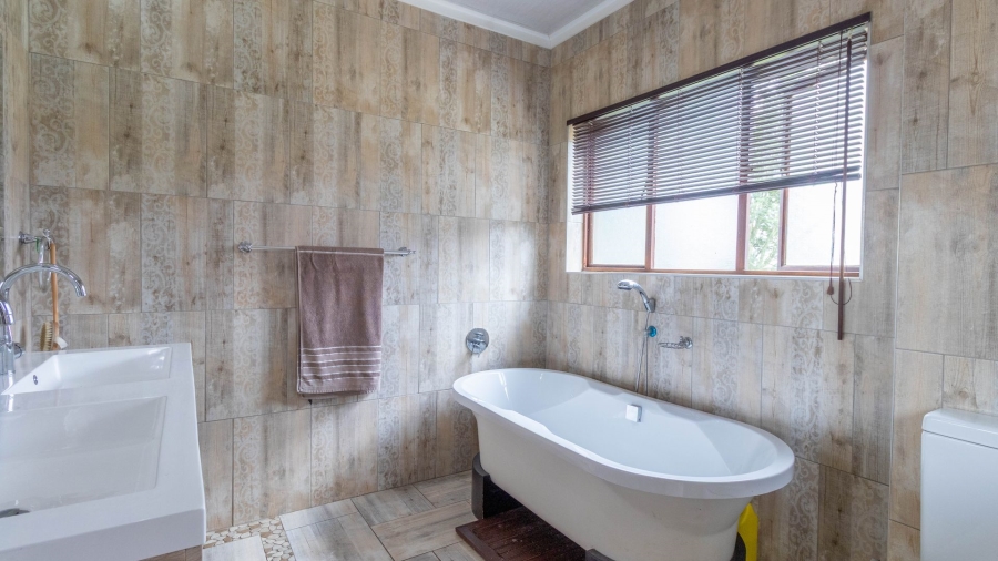 5 Bedroom Property for Sale in Irene Farm Villages Gauteng