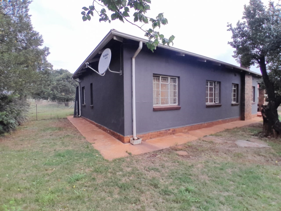 3 Bedroom Property for Sale in Carletonville Central Gauteng