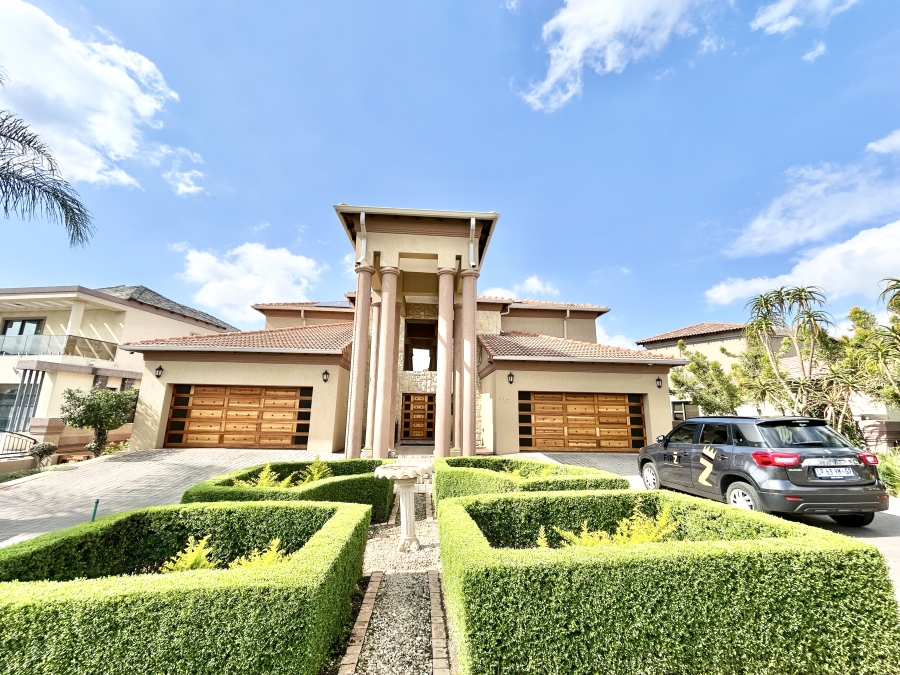 6 Bedroom Property for Sale in Blue Valley Golf Estate Gauteng