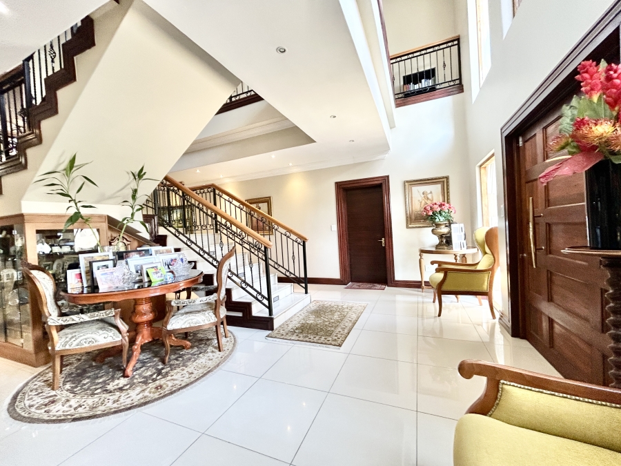 6 Bedroom Property for Sale in Blue Valley Golf Estate Gauteng