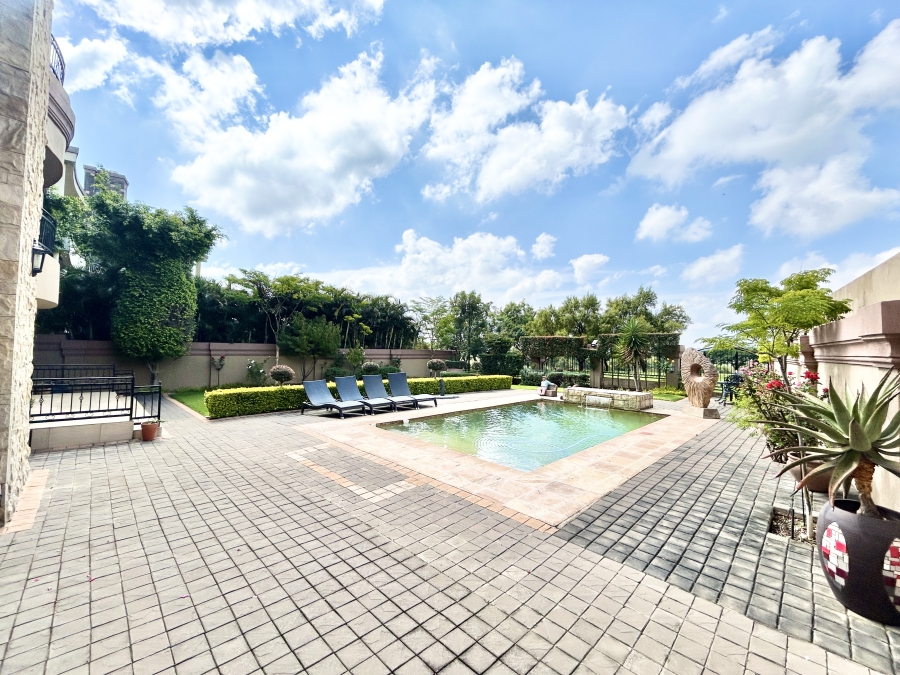 6 Bedroom Property for Sale in Blue Valley Golf Estate Gauteng