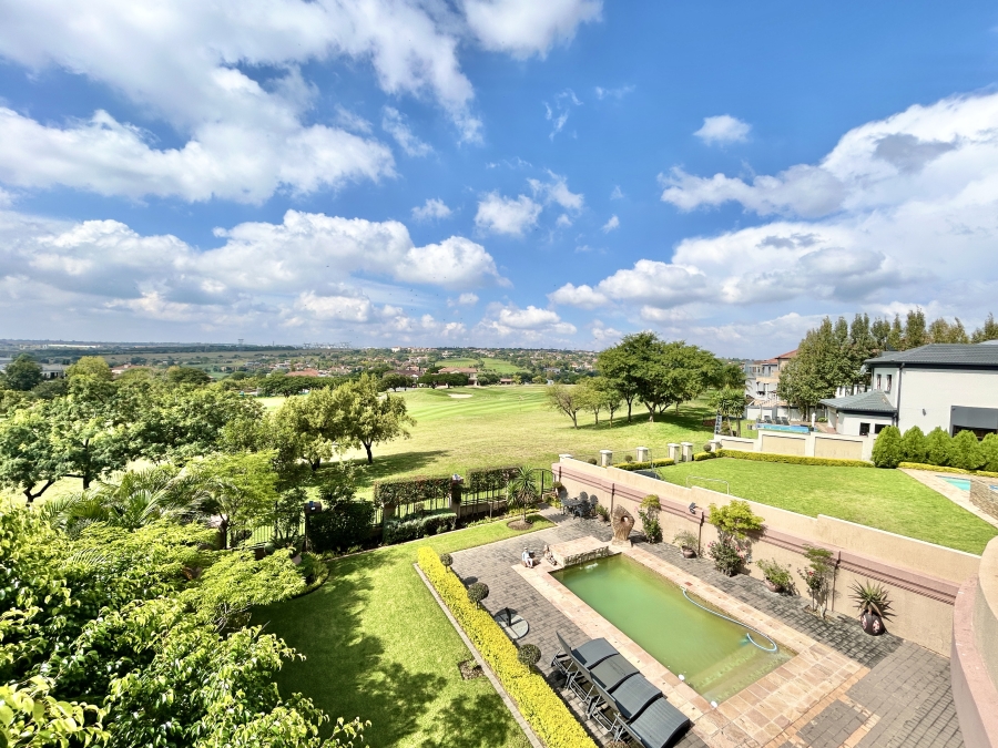 6 Bedroom Property for Sale in Blue Valley Golf Estate Gauteng
