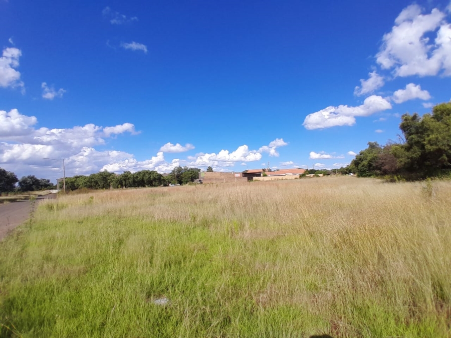 0 Bedroom Property for Sale in Carletonville Central Gauteng