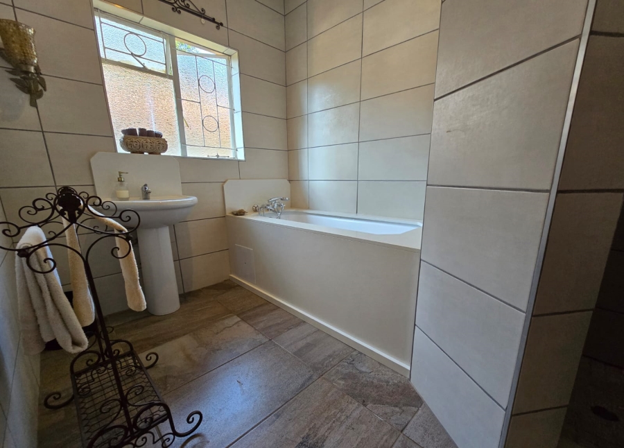 3 Bedroom Property for Sale in Lyttelton Manor Gauteng