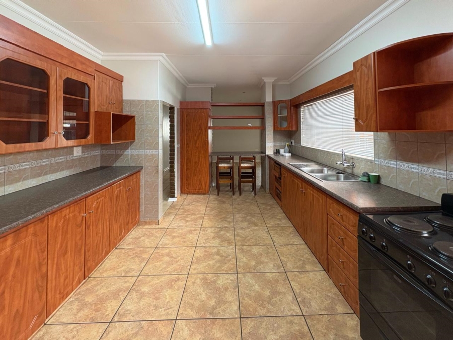 4 Bedroom Property for Sale in Wonderboom Gauteng