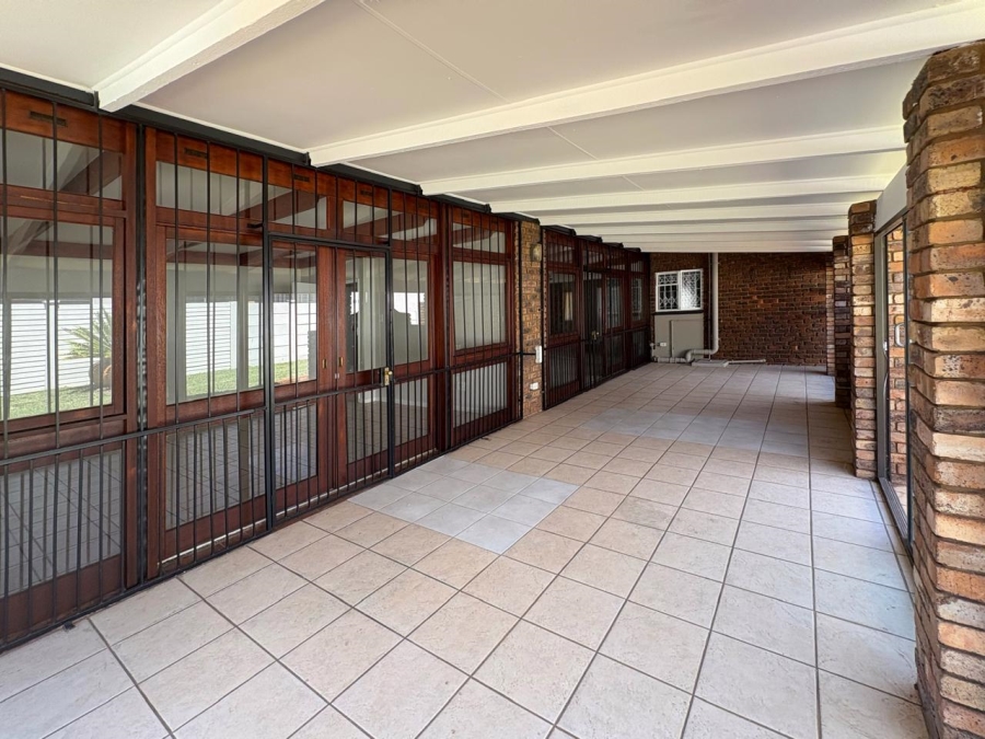 4 Bedroom Property for Sale in Wonderboom Gauteng