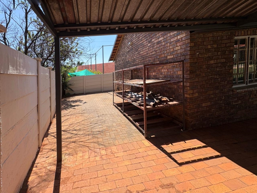 4 Bedroom Property for Sale in Wonderboom Gauteng