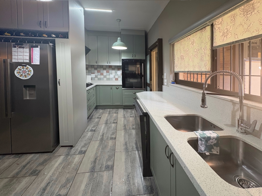 3 Bedroom Property for Sale in Pretoria North Gauteng