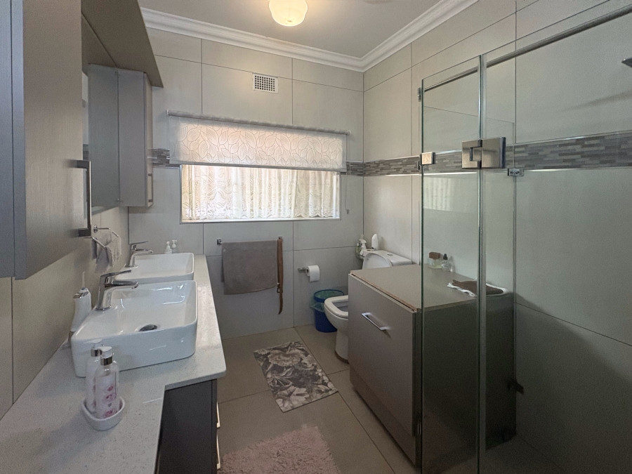 3 Bedroom Property for Sale in Pretoria North Gauteng