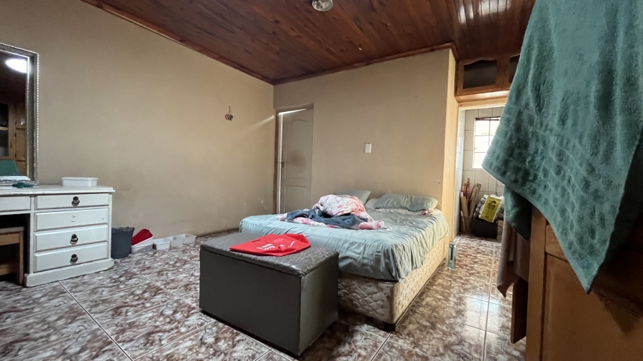 3 Bedroom Property for Sale in Lenasia South Gauteng