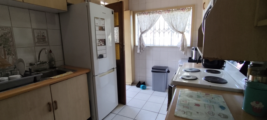 3 Bedroom Property for Sale in Verwoerdpark Gauteng