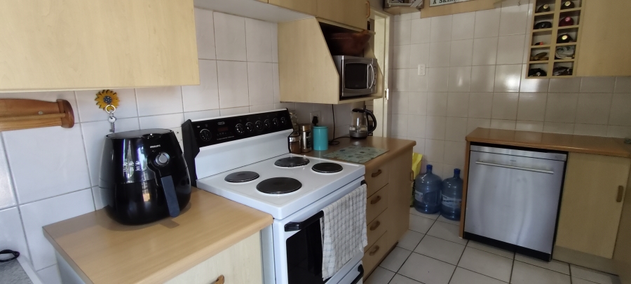 3 Bedroom Property for Sale in Verwoerdpark Gauteng