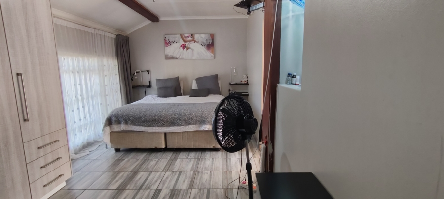 3 Bedroom Property for Sale in Verwoerdpark Gauteng