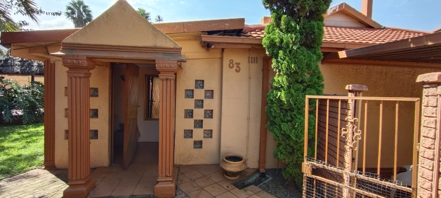 3 Bedroom Property for Sale in Verwoerdpark Gauteng