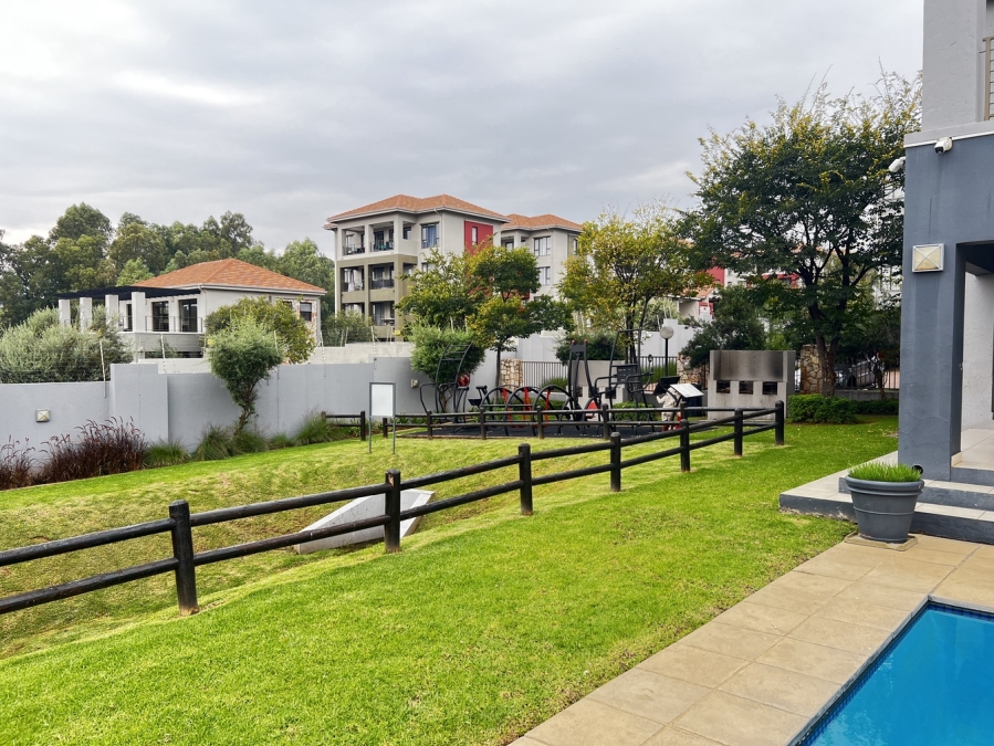 1 Bedroom Property for Sale in Lonehill Gauteng