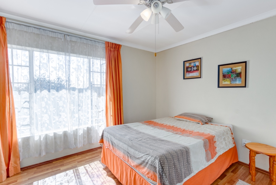 2 Bedroom Property for Sale in Noordwyk Gauteng