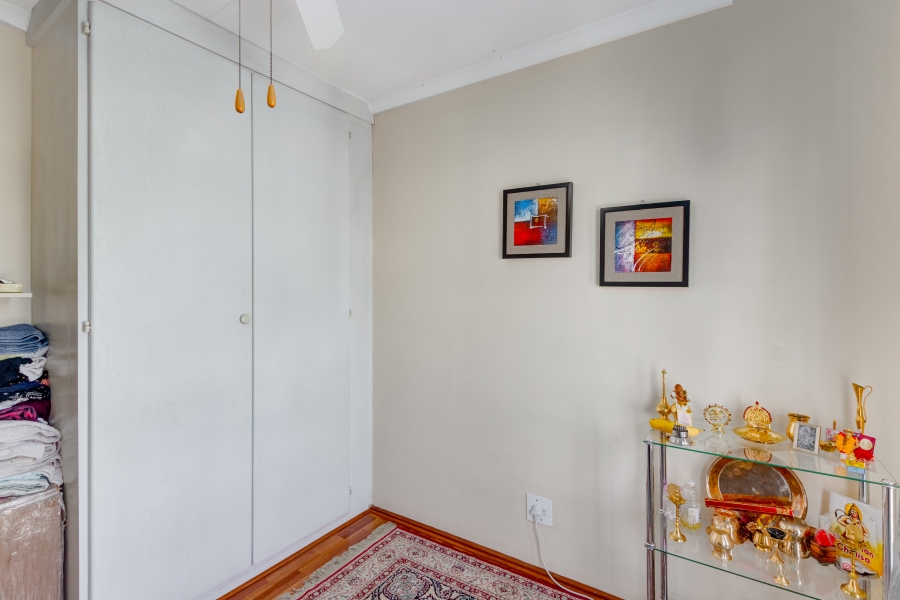 2 Bedroom Property for Sale in Noordwyk Gauteng